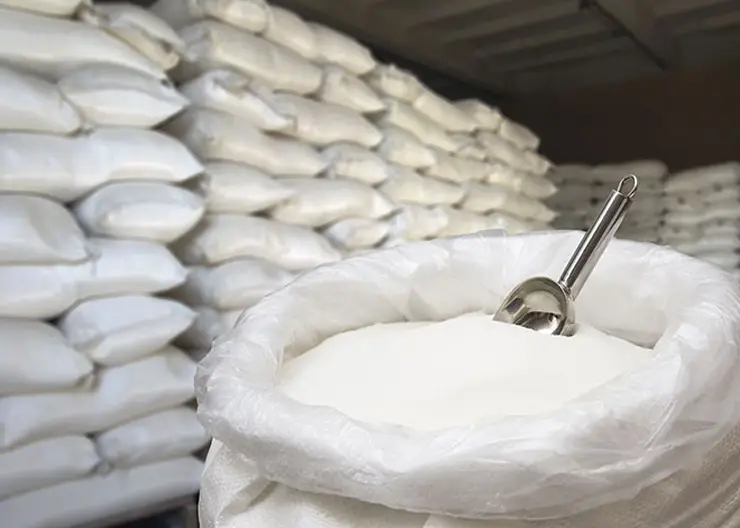 В Красноярском крае за месяц распродан полугодовой запас сахара