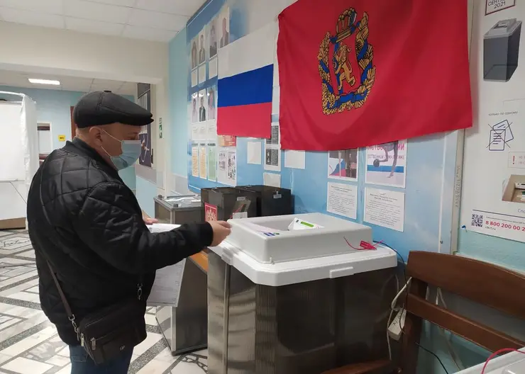 К 12 часам дня в Красноярском крае проголосовали более полумиллиона человек