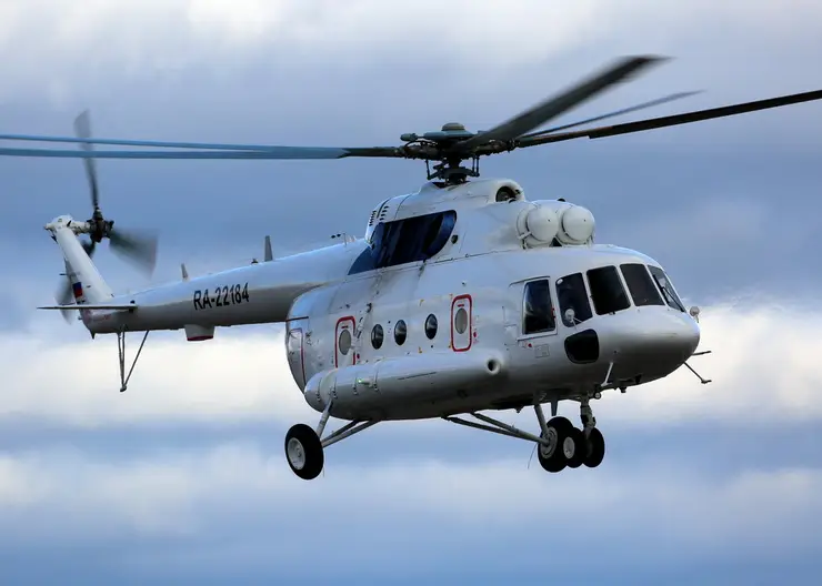 В Красноярском крае вертолету пришлось вернуться на место стоянки из-за повреждения шасси