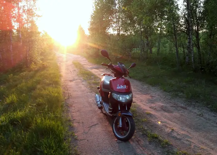 В Ужуре задержали 14-летнего водителя мопеда