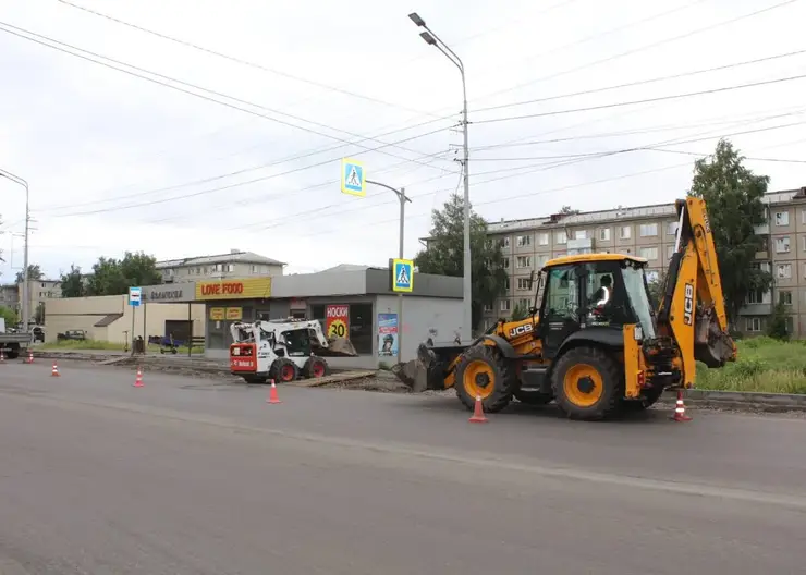 В Красноярске проверили ход дорожного ремонта на улице Говорова