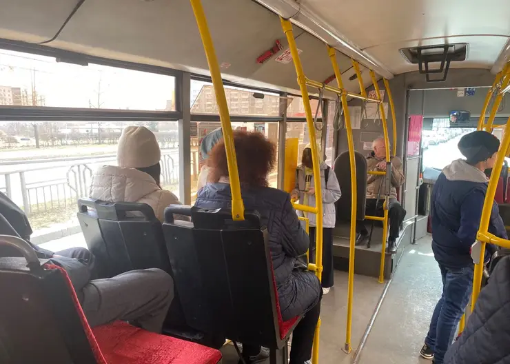 Перевозчиков Красноярска попросили проверить исправность печек в автобусах
