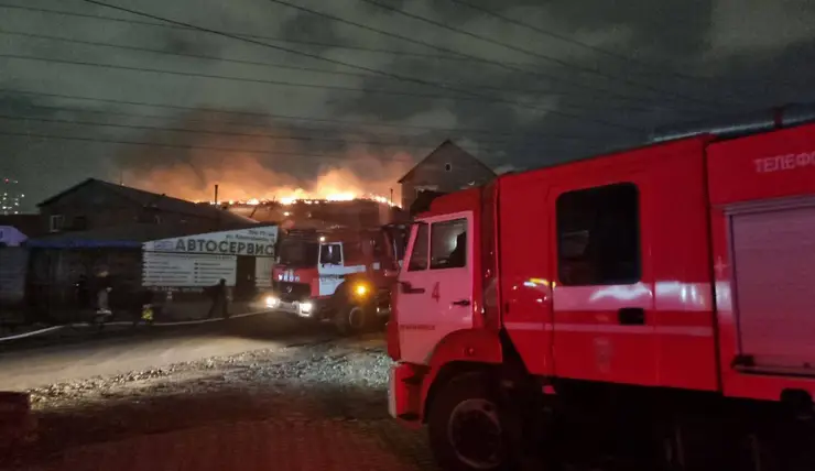 В Красноярском крае в пожаре из-за неосторожного обращения с огнем погиб мужчина