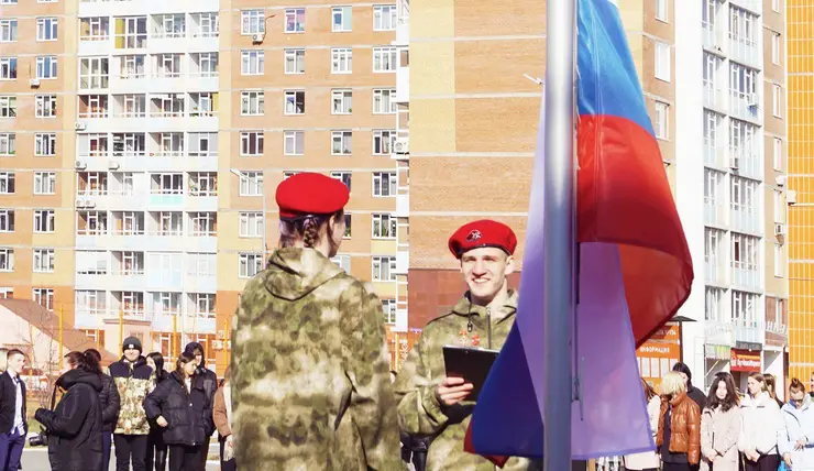 1 сентября школьники Красноярска поднимут флаг и исполнят гимн России