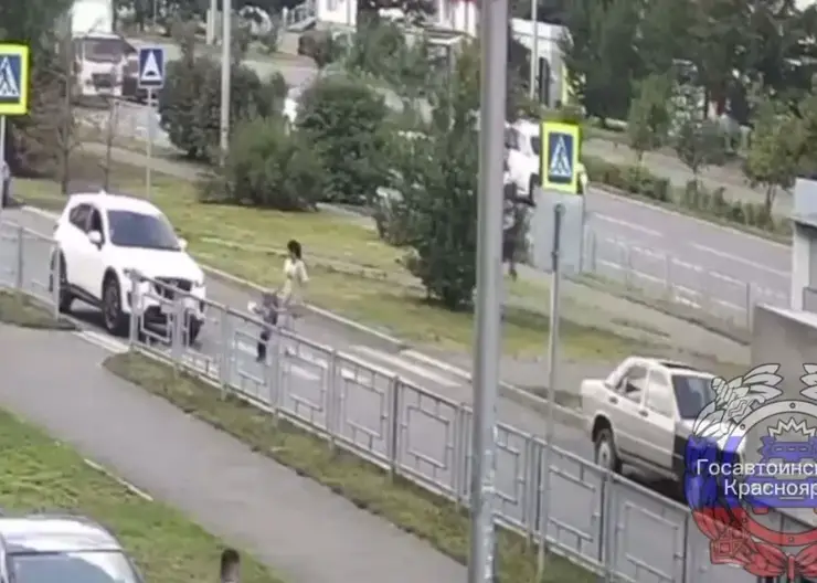 В Красноярске на улице 9 мая машина сбила 4-летнюю девочку