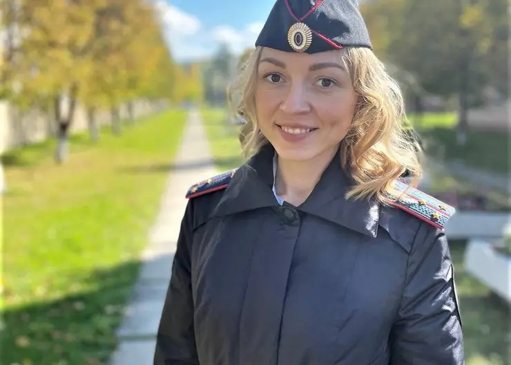 В Железногорске молодая сотрудница полиции задержала подозреваемого в мошенничестве