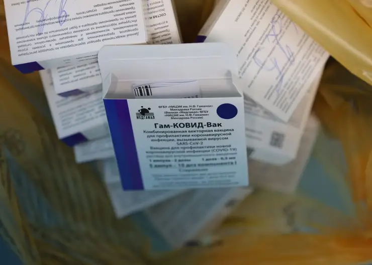 В Красноярском крае от коронавируса привились 712 тысяч человек