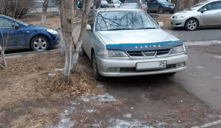 В Красноярске нарушителей правил парковки ловят с помощью системы «Дозор-М»