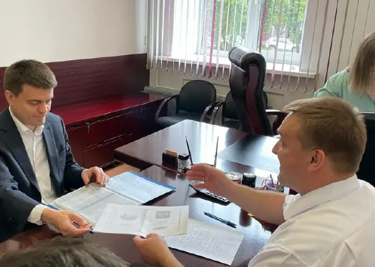 Семь кандидатов подали документы для участия в выборах губернатора Красноярского края