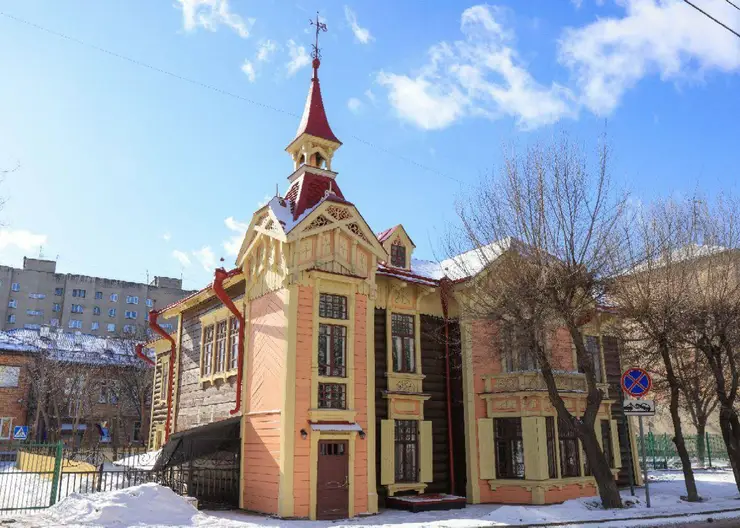 В Красноярске реконструировали Дом Дмитриева на улице Ленина