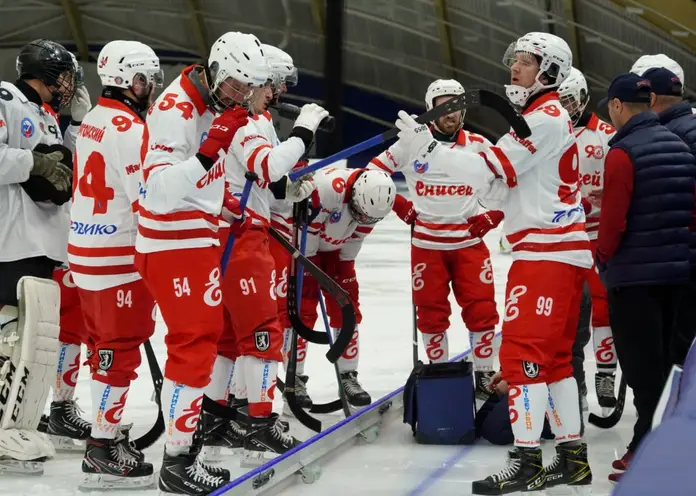 Хоккейный «Енисей» разгромил «Волгу» в Красноярске