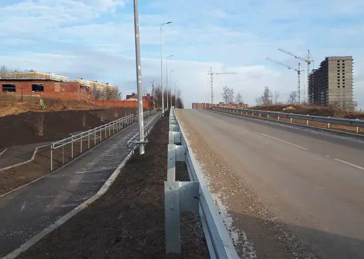 В Красноярске завершилось строительство двух дорог  в Солнечном