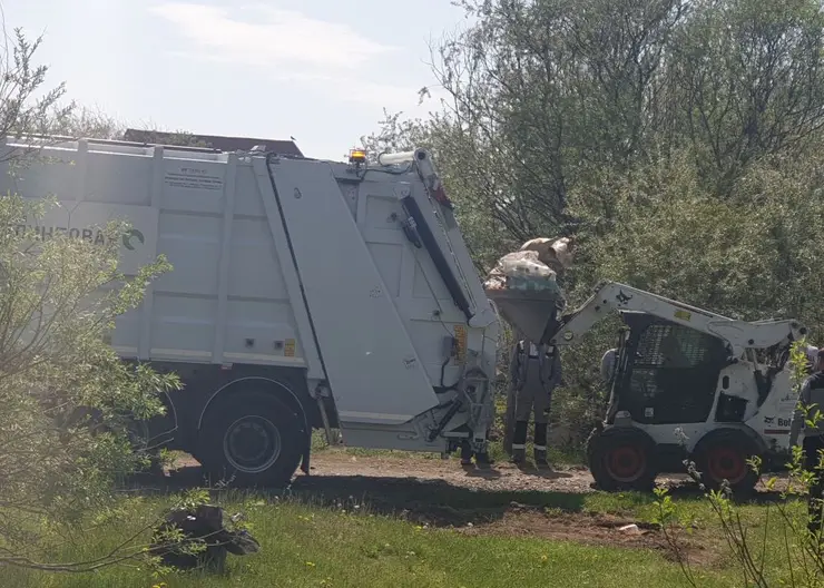 В Красноярске за 4 дня отправили на полигон  более 4 000 тонн мусора