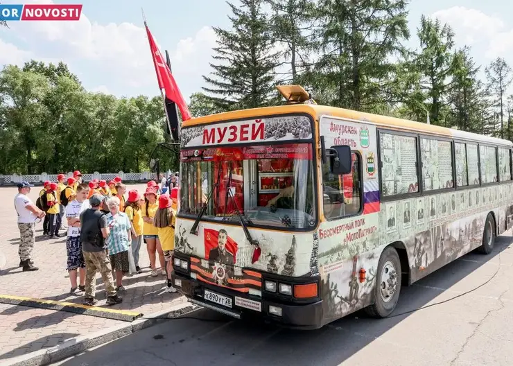 В Красноярск приехал музей на колесах «Автобус Победы»