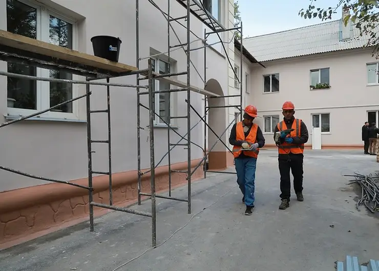В Красноярском крае в 2023–2025 годах капитально отремонтируют еще 2 868 домов