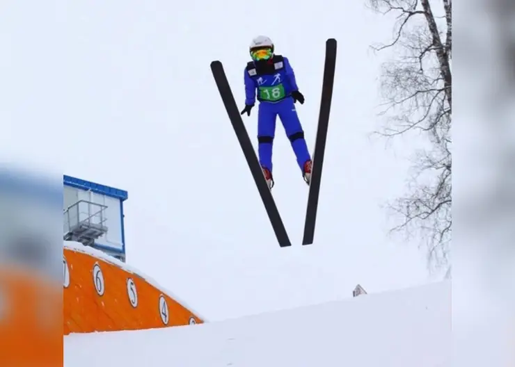 Красноярка Гульназ Абдуллаева установила рекорд по прыжкам на лыжах с трамплина