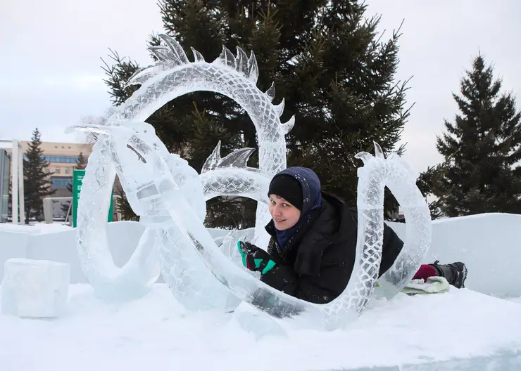 В Красноярске выбрали лучшие ледовые  скульптуры