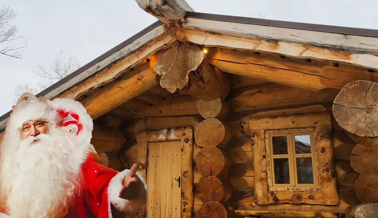 В Красноярске 18 декабря на острове Татышев начнет работать резиденция Деда Мороза