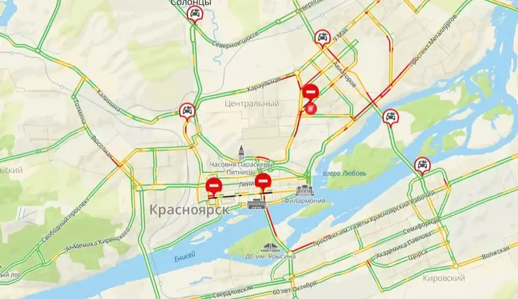 К обеду пробок в Красноярске стало меньше
