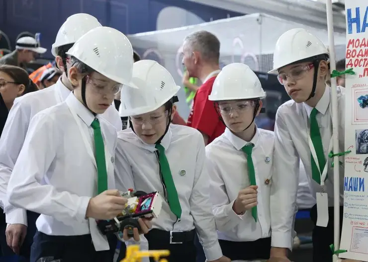 Красноярск принимает национальный чемпионат по робототехнике