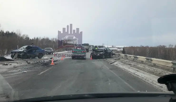 На автодороге из Красноярска в Канск в ДТП погиб человек