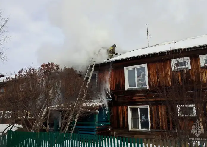 На севере Красноярского края горел многоквартирный дом