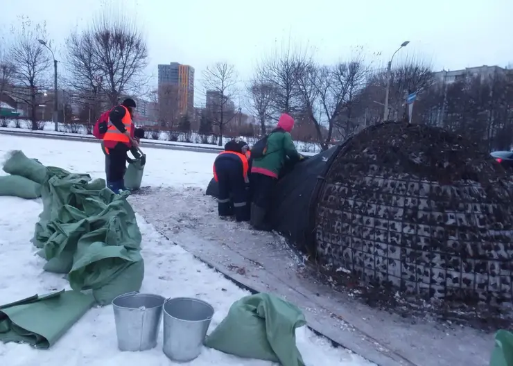 В Красноярске начали демонтировать клумбу-букет на Копылова