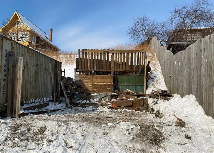 В Октябрьском районе Красноярска с начала года снесли 22 незаконных объекта