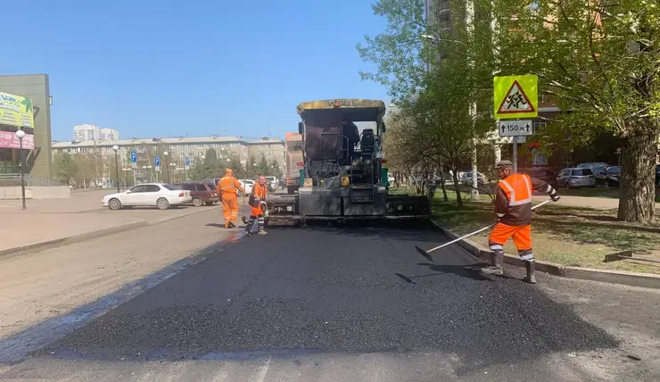 В Красноярске до конца мая обустроят проезжую часть и тротуары на улице Добролюбова