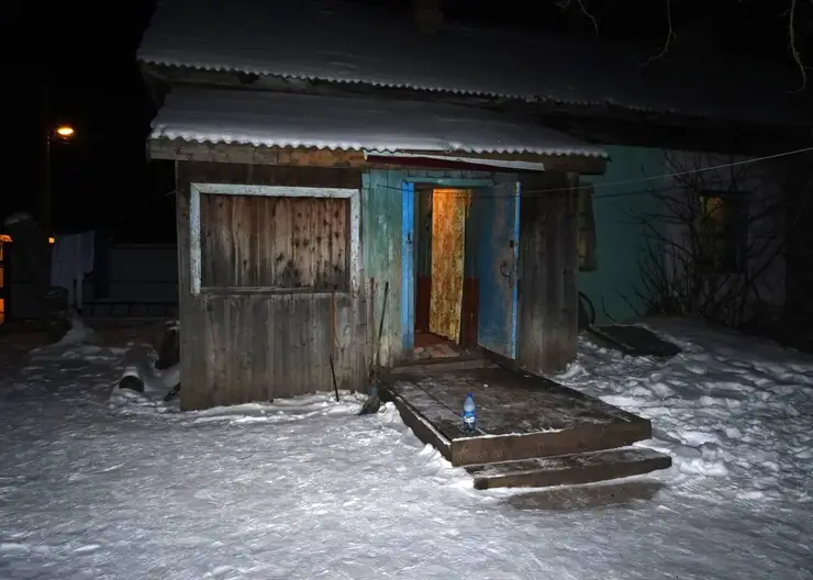 Убивший свою мать житель Красноярского края отправится в колонию на 12 лет и 8 месяцев