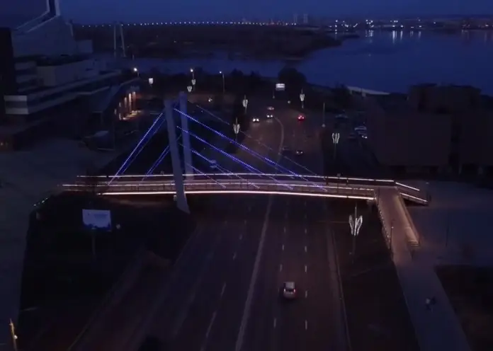 В центре Красноярска перекроют пешеходный мост «Арфа»