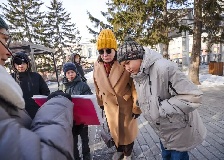 Многодетные семьи Красноярска побывали на экскурсии «Красноярские огни»