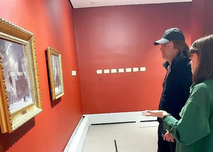 Дмитрий Маликов посетил красноярские музеи