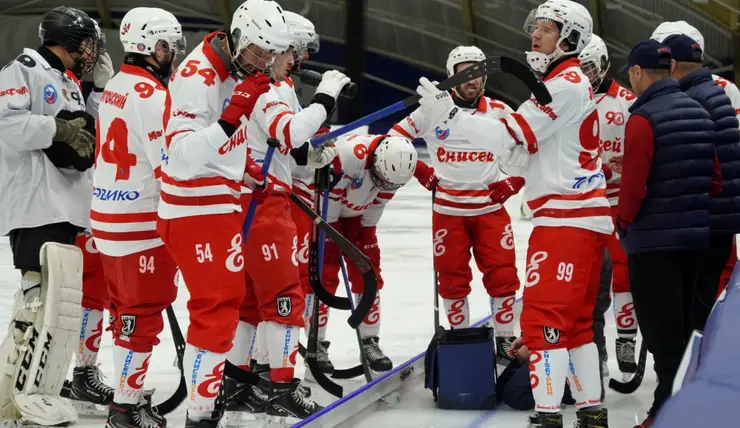 Хоккейный «Енисей» разгромил «Волгу» в Красноярске