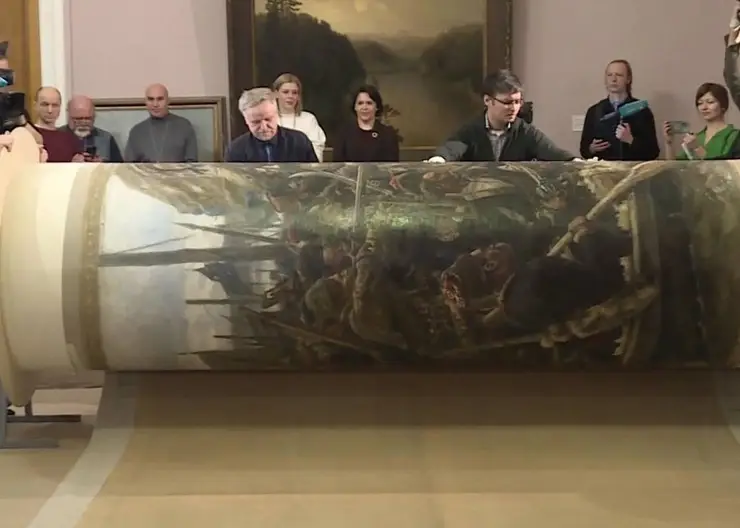 В Красноярск привезут 200-килограммовую картину Василия Сурикова