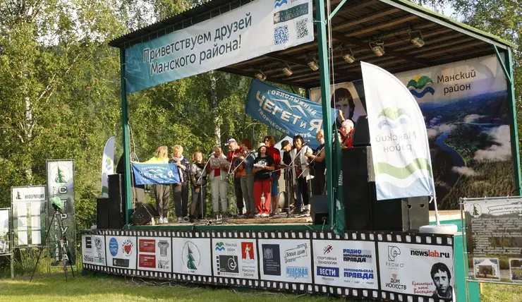В поселке Нарва под Красноярском завершился XXIII фестиваль авторской песни и поэзии «Высоцкий и Сибирь»