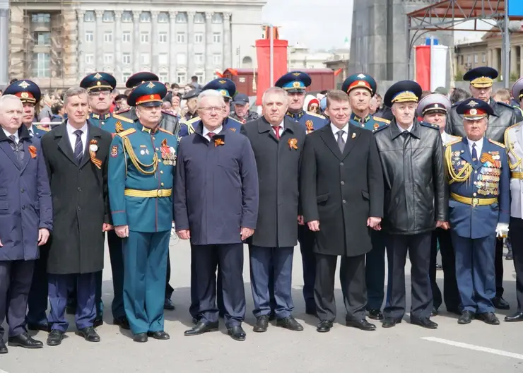 В Красноярске прошёл парад Победы