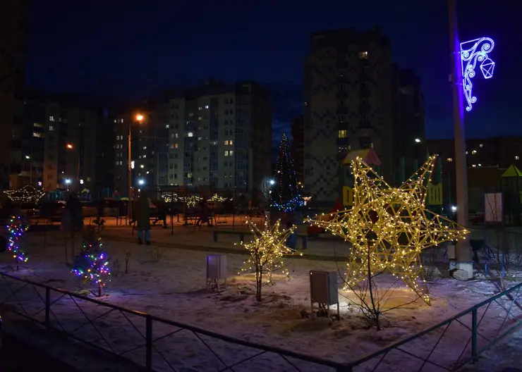 В Свердловском районе Красноярска выберут лучшие новогодние витрины, дворы и офисы