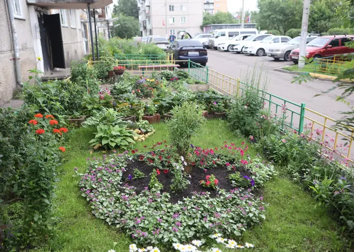 В Красноярске начался финальный этап конкурса «Самый благоустроенный район»