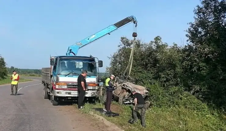 Под Красноярском в ДТП со снегоболотоходом погиб 58-летний мужчина