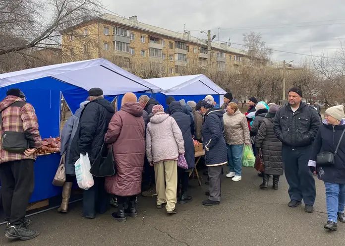 «День сала» в Октябрьском районе посетили 3000 человек