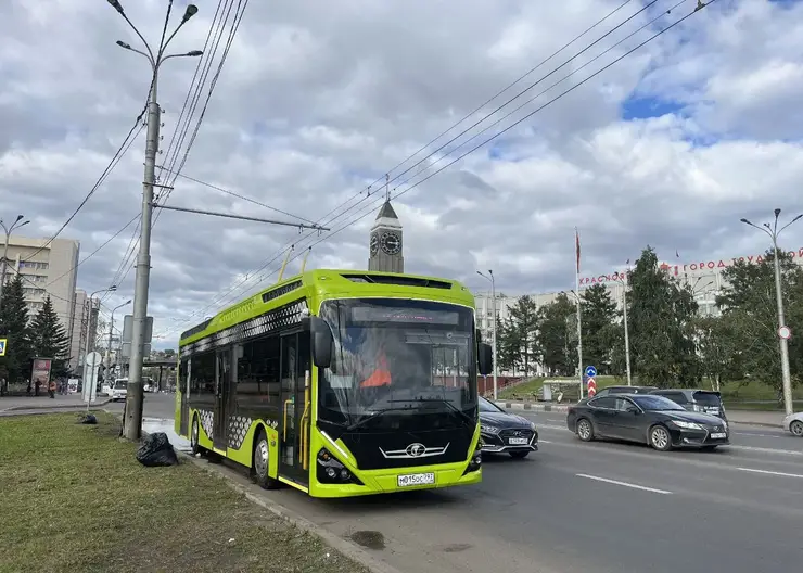 В Красноярске заметили новый электробус «Генерал»