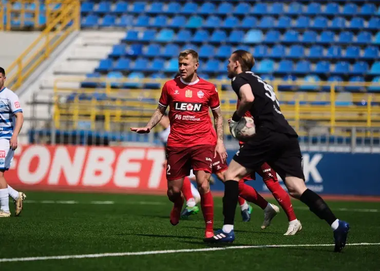 Футбольный «Енисей» одолел «Черноморец» в Новороссийске