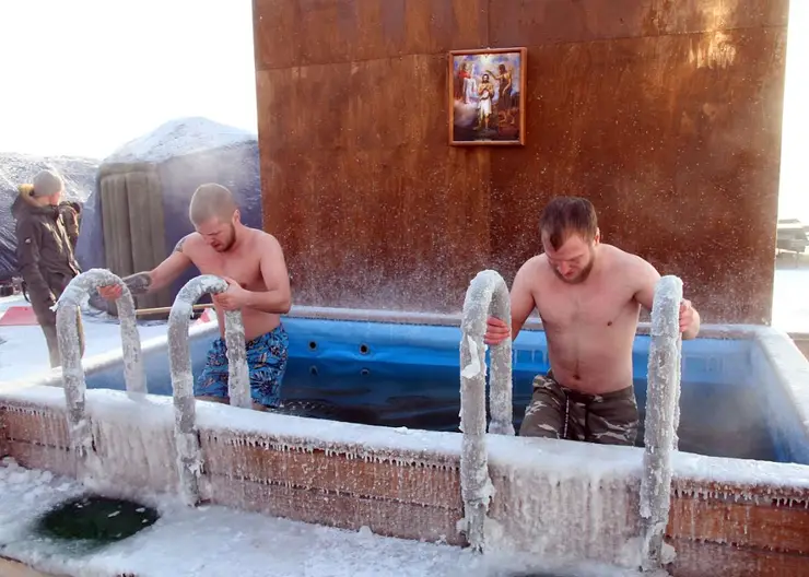 Окунуться в прорубь на Крещение в Красноярске можно будет в четырех местах