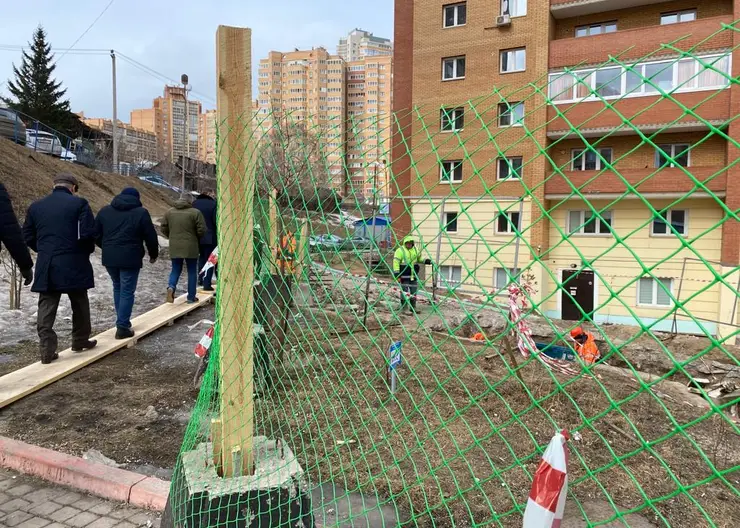 Подрядчик исправляет ошибки строительства ливневок на улице 2-я Огородная в Красноярске