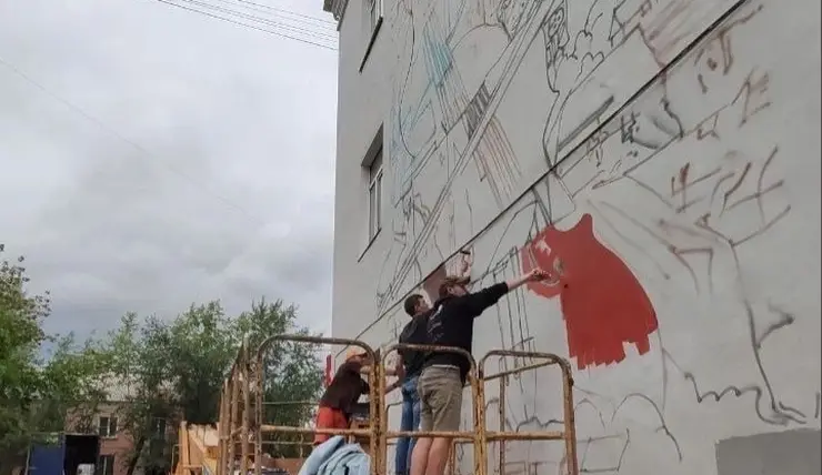 В Красноярске на Вавилова на фасаде здания нарисуют еще одну картину
