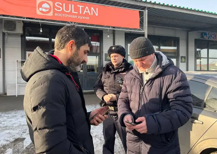 В Красноярске полицейские проверили оптово-распределительный центр