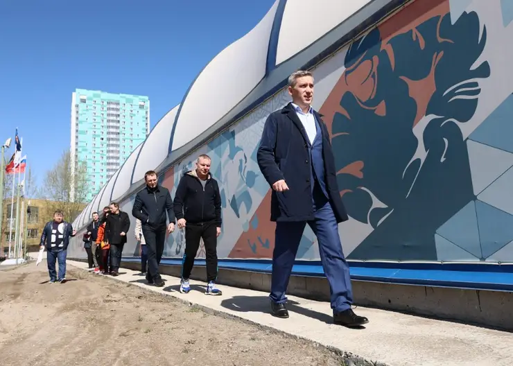 В Красноярске появятся новый борцовский зал и семь дворовых площадок