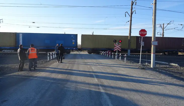 В Красноярском крае велосипедистку сбил грузовой поезд