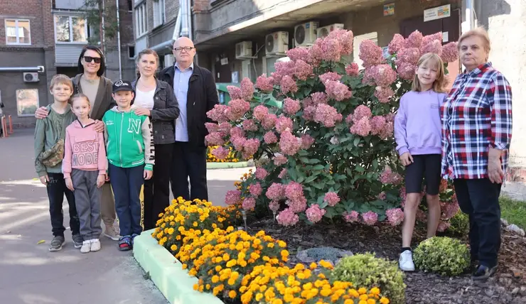 Жители дома на Ленина обустроили красивый двор и стали призёрами конкурса «Самый благоустроенный район»